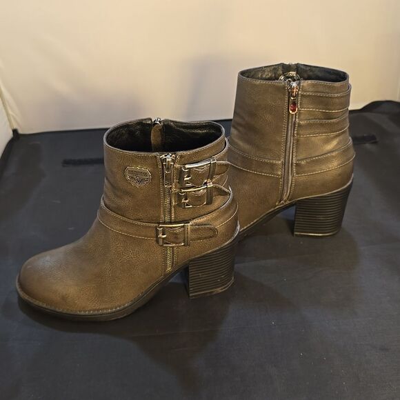 MILWAUKEE BLOCK HEEL LADIES MOTORCYCLE SIDE ZIPPER CLOSURE BOOTS - Picture 6 of 16